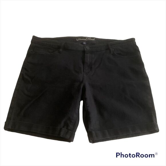 Universal Thread Black Jean Shorts, 20WR - Picture 2 of 7